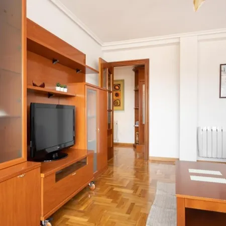 Апартаменты Myhousespain - Luminoso Piso Junto Al Centro Хихон